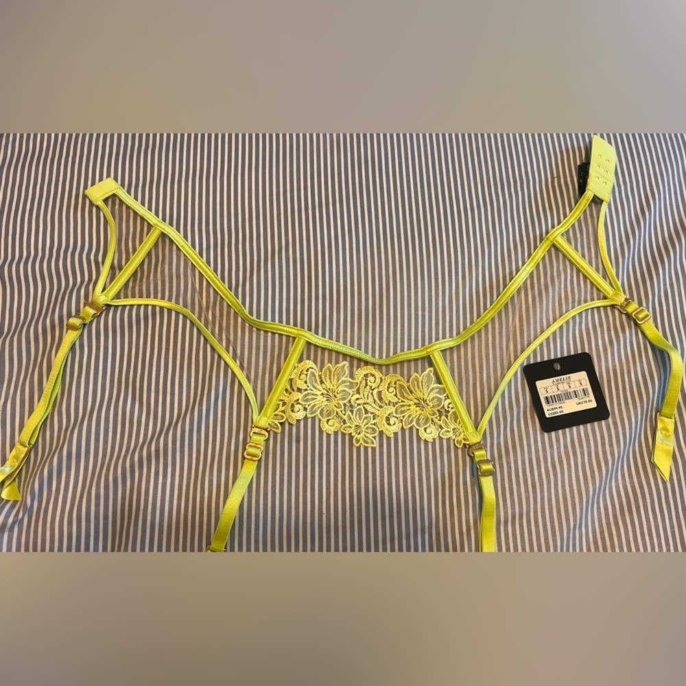 Honey Birdette amellia